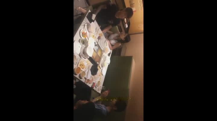 芷晴S火锅店聚餐偷腥调教