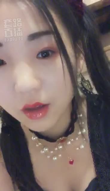 苏墨墨直播闲谈诱惑腹黑萝莉