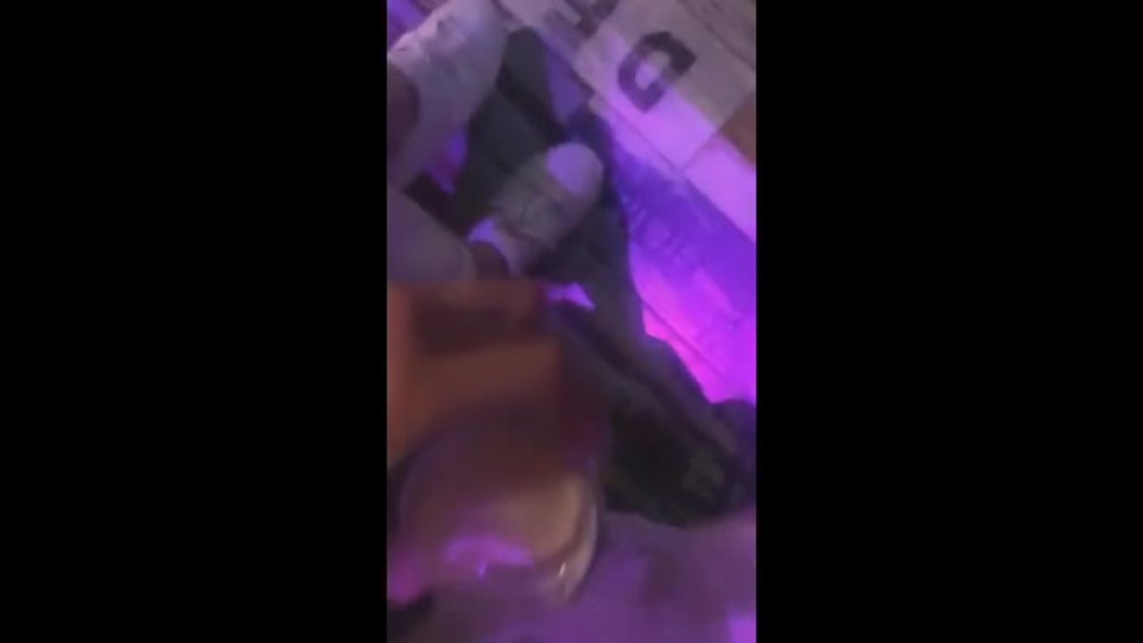 女s酒吧调奴