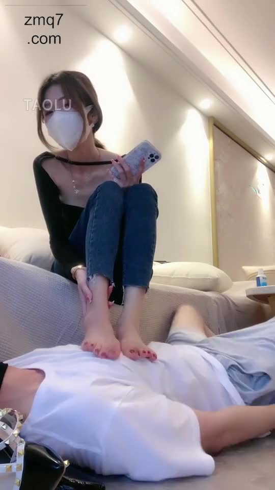 踢裆和腿绞的相结合 痛苦与快乐