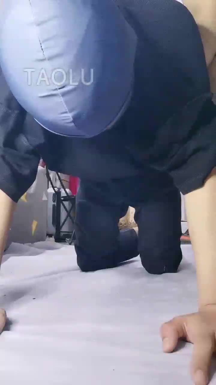 骑狗 踩脸踩手 舔脚