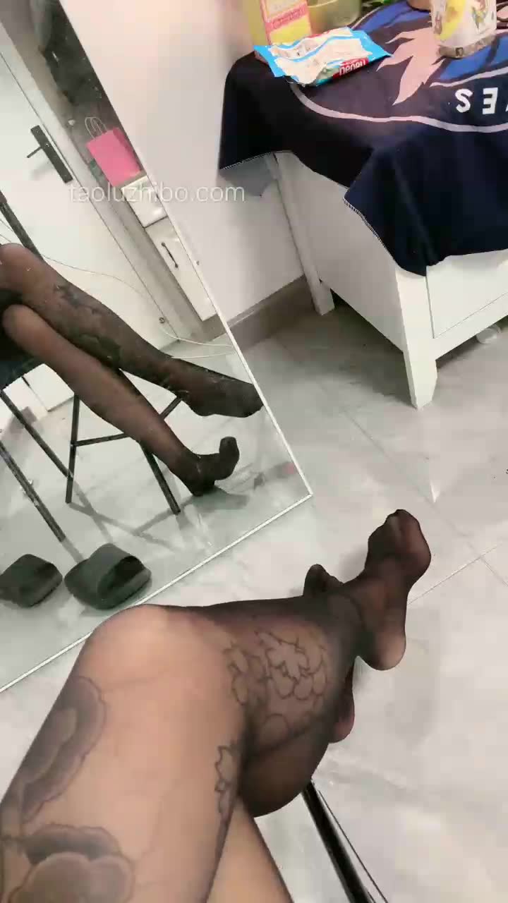 第一视角 剧情红绿灯
