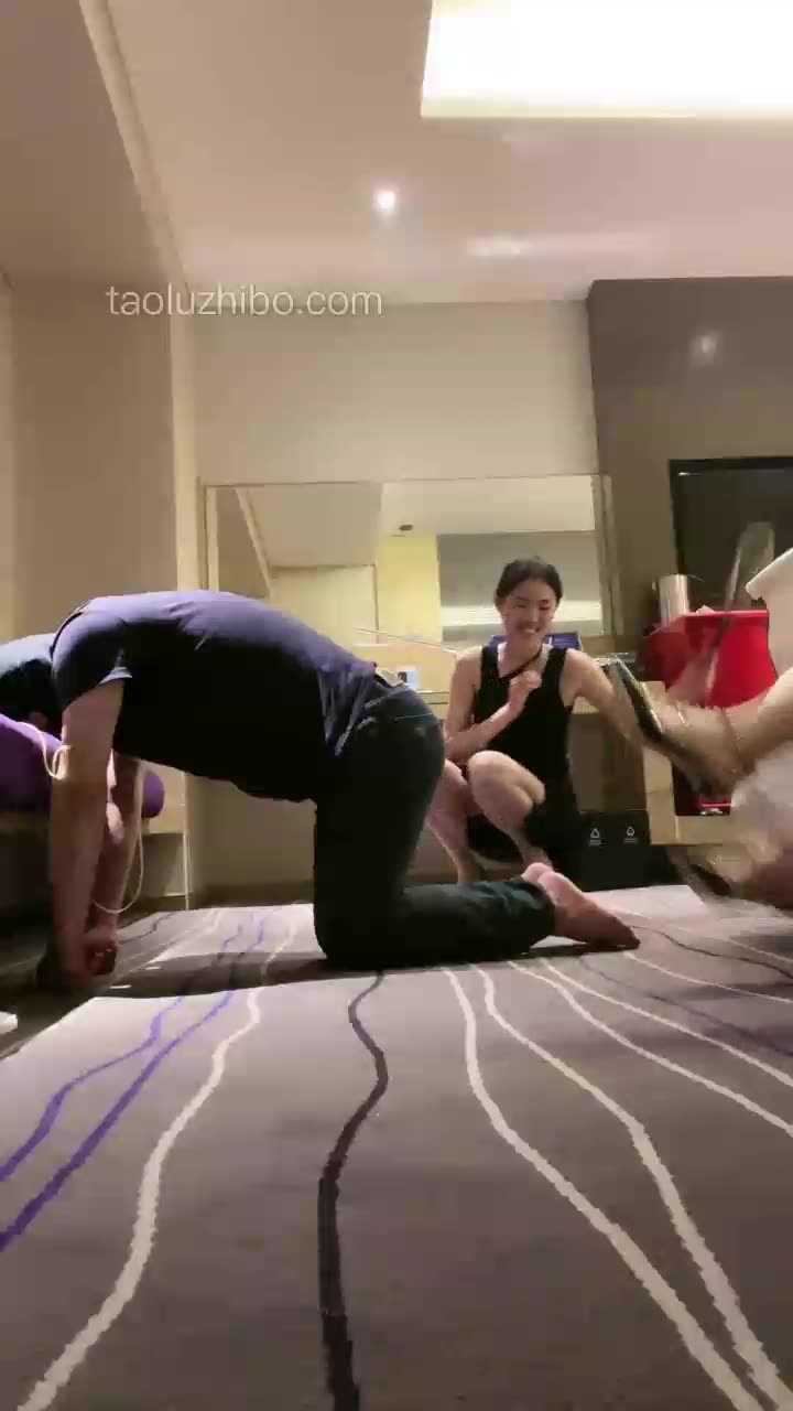 四组加强版小游戏 打手心 打屁股