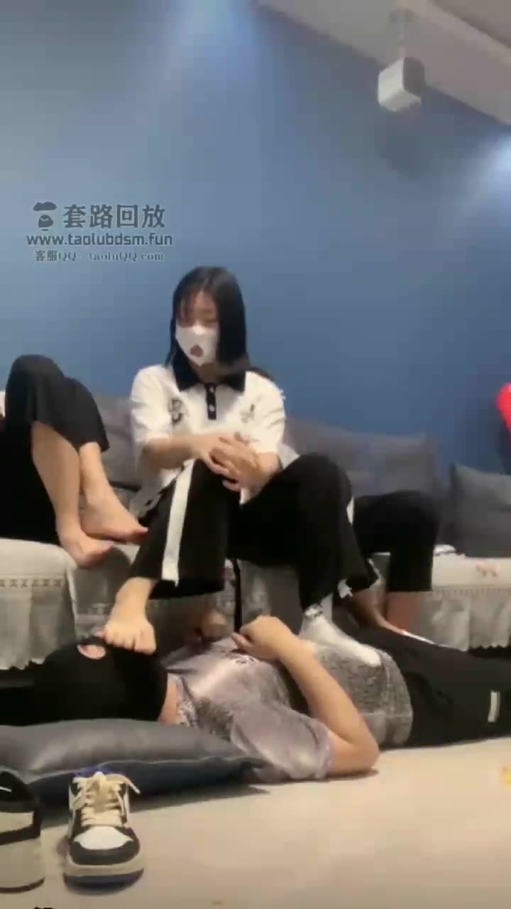 生活化调教 随意喂食 口水