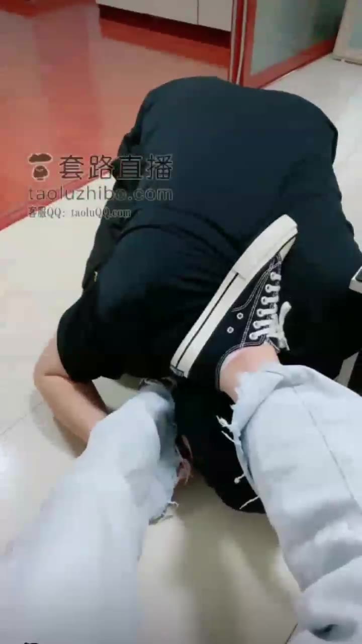 匡威 小白袜