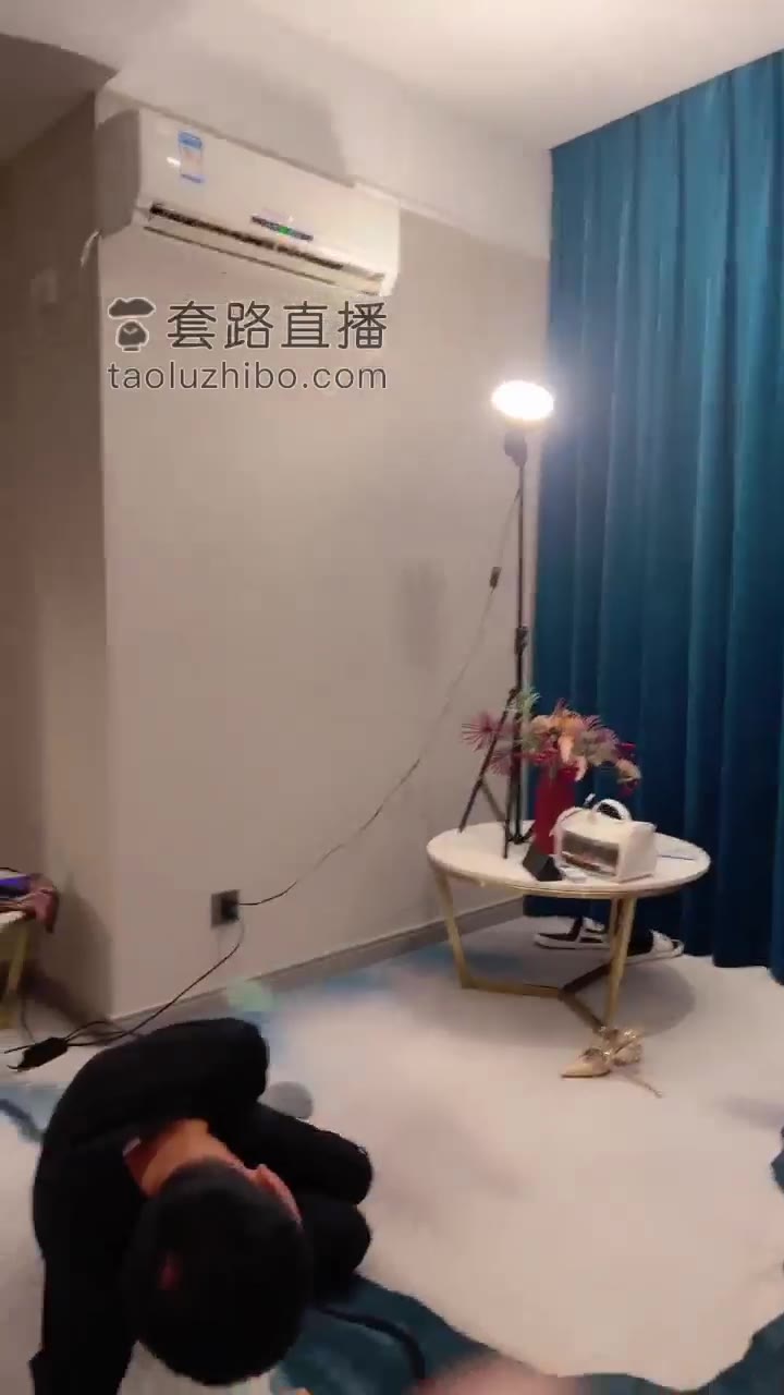 带新的素人