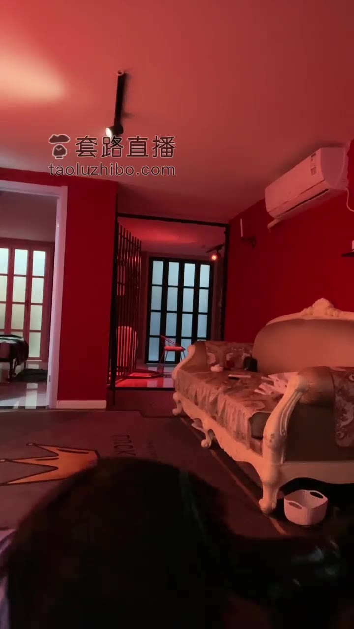 超美的俗人 要试着做母畜