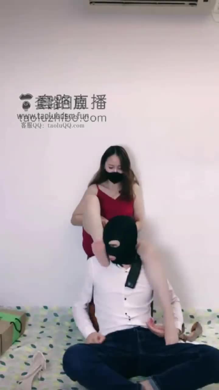 调教小区里的保安
