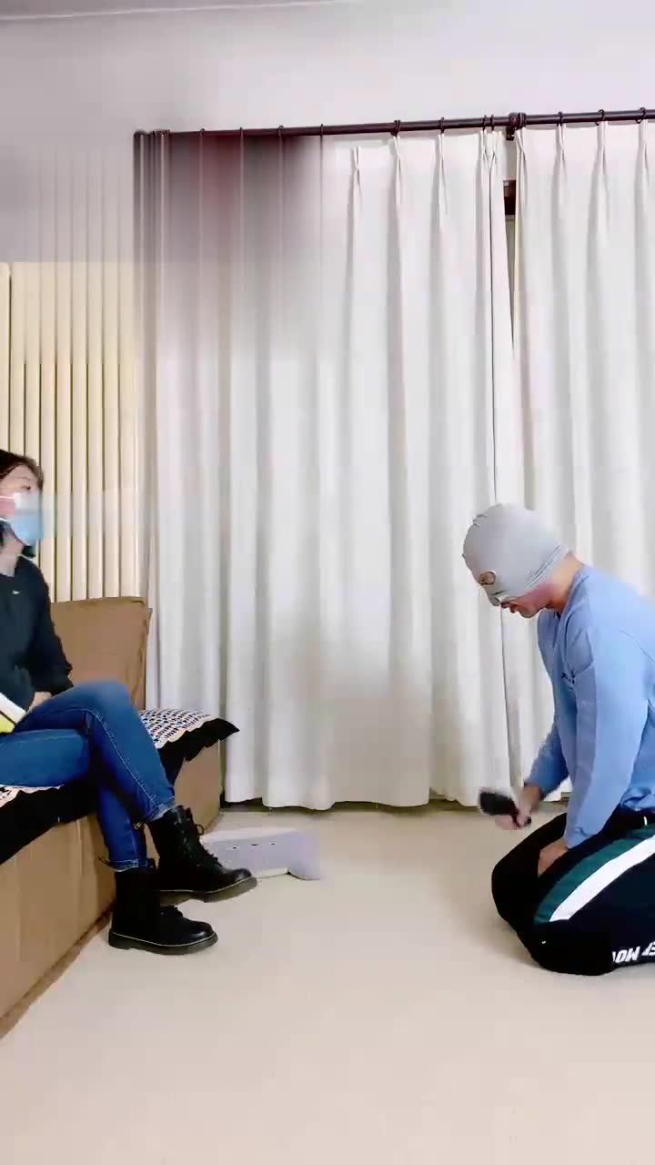一场随时要翻脸的调教