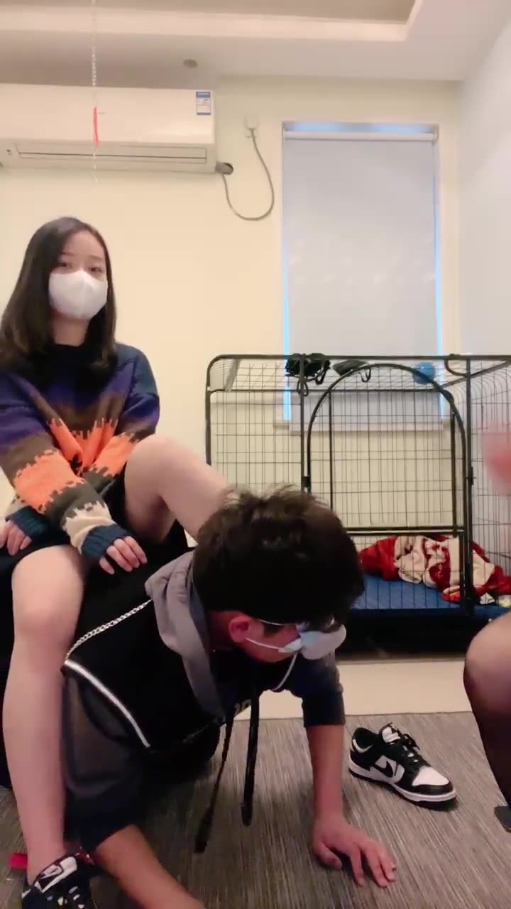 上课中女朋友来电话了