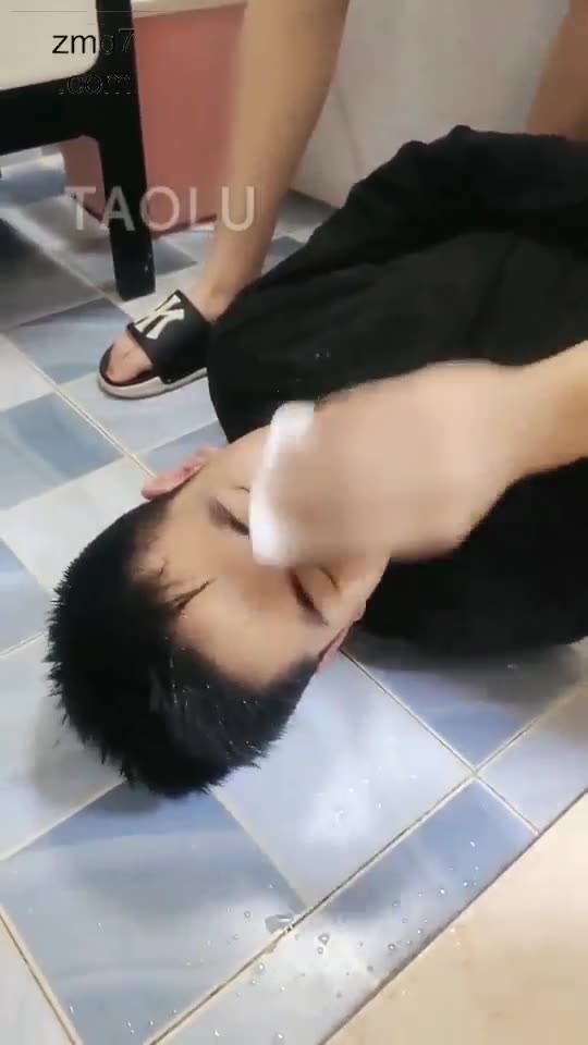 伺候起床