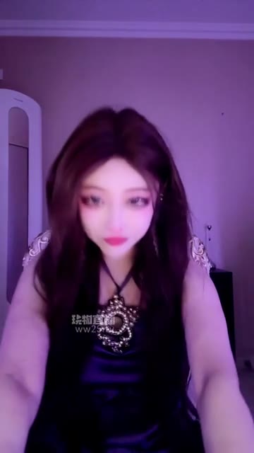红绿灯 裸足盯倒计时