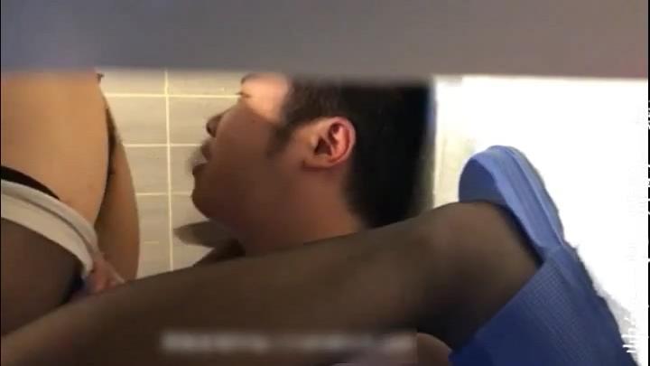 铁扇公主，强制开发厕奴，捆绑紧束rush刺激，手捂住狗嘴，美臀坐狗脸上强制