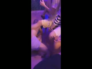 乔家大院女王群调下贱狗视屏