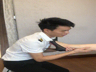 [简公主sm黄金圣水]微希高跟调露脸职业贱狗，牵狗，骑马，tian脚，第一视觉