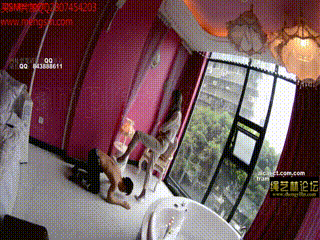 萱萱女主高跟玩狗