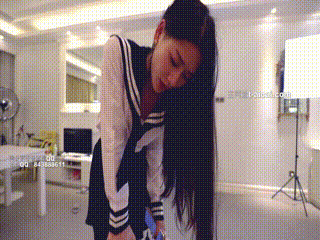 JK女王踩踏提档调教