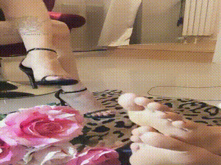 [玉足调教sm视频]20180826第一视角双s