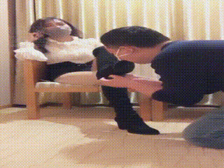 南一女王sm视频