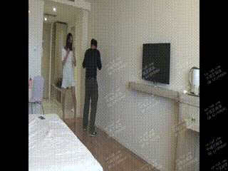 [贱狗跪舔女王脚视频]YY0251 【剧情版】被老婆揍痛