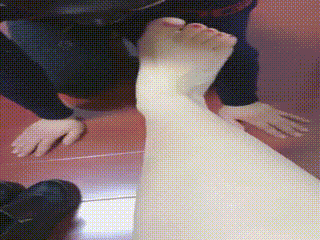 首美脚M踩踏社区